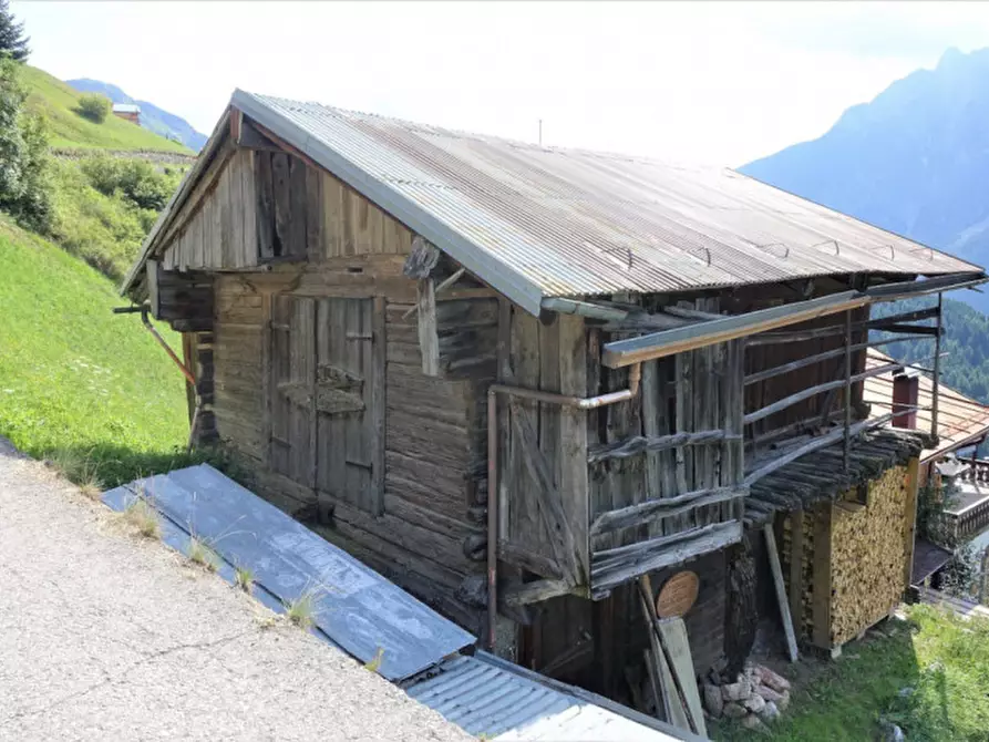 Immagine 2 di Rustico / casale in vendita  in Via Colonnello de Villa a San Pietro Di Cadore