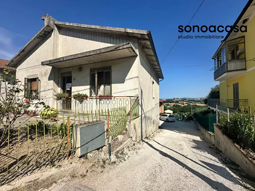 Immagine 2 di Casa indipendente in vendita  in Via Giuseppe Garibaldi 35 a San Costanzo