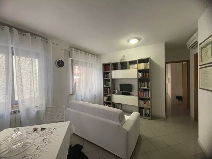 Immagine 4 di Appartamento in vendita  a Senigallia