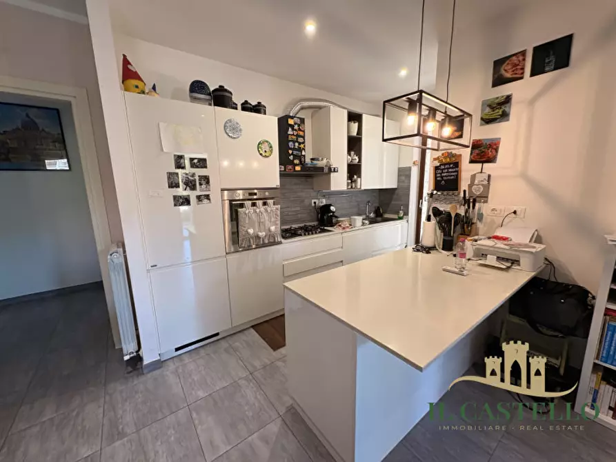 Immagine 2 di Appartamento in vendita  in Via Garibaldi a Castiglione Del Lago