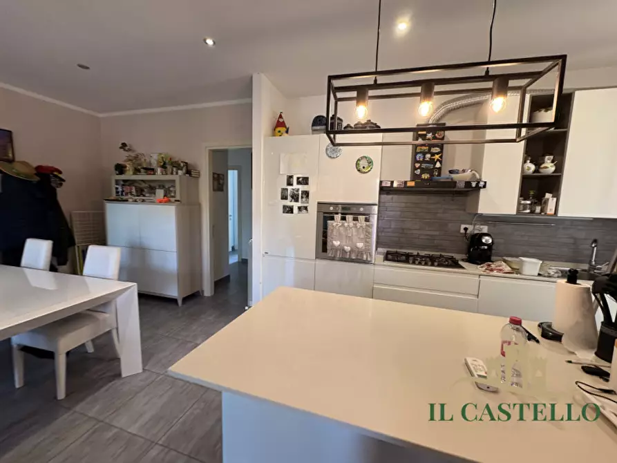 Immagine 7 di Appartamento in vendita  in Via Garibaldi a Castiglione Del Lago