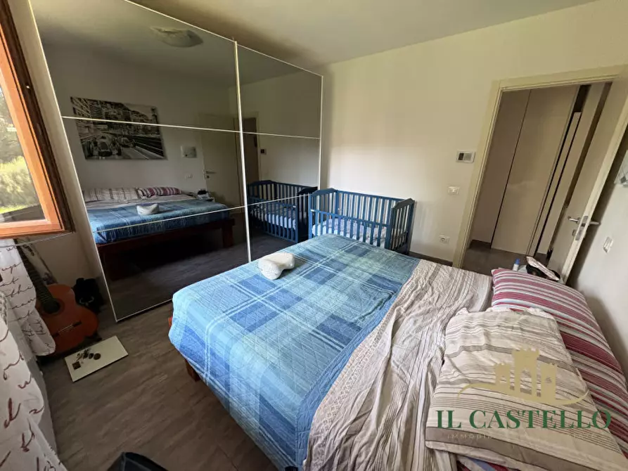 Immagine 11 di Appartamento in vendita  in Via Garibaldi a Castiglione Del Lago