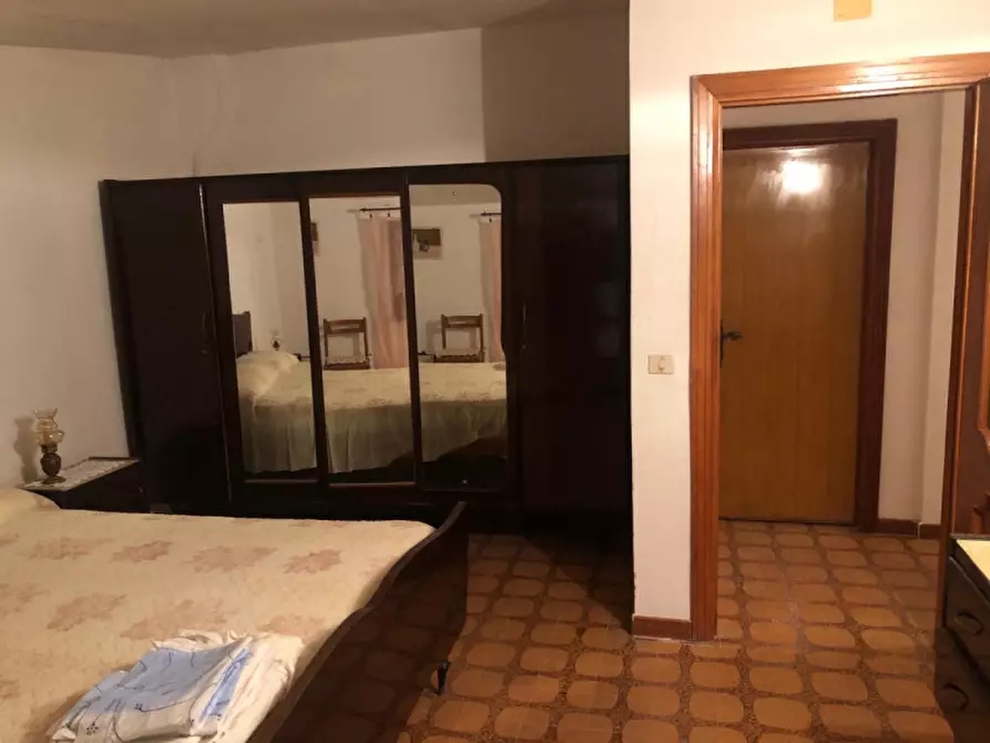 Immagine 9 di Appartamento in vendita  in VIA ELEONORA D` ARBOREA n. SN Piano T-1 - 2 a Posada