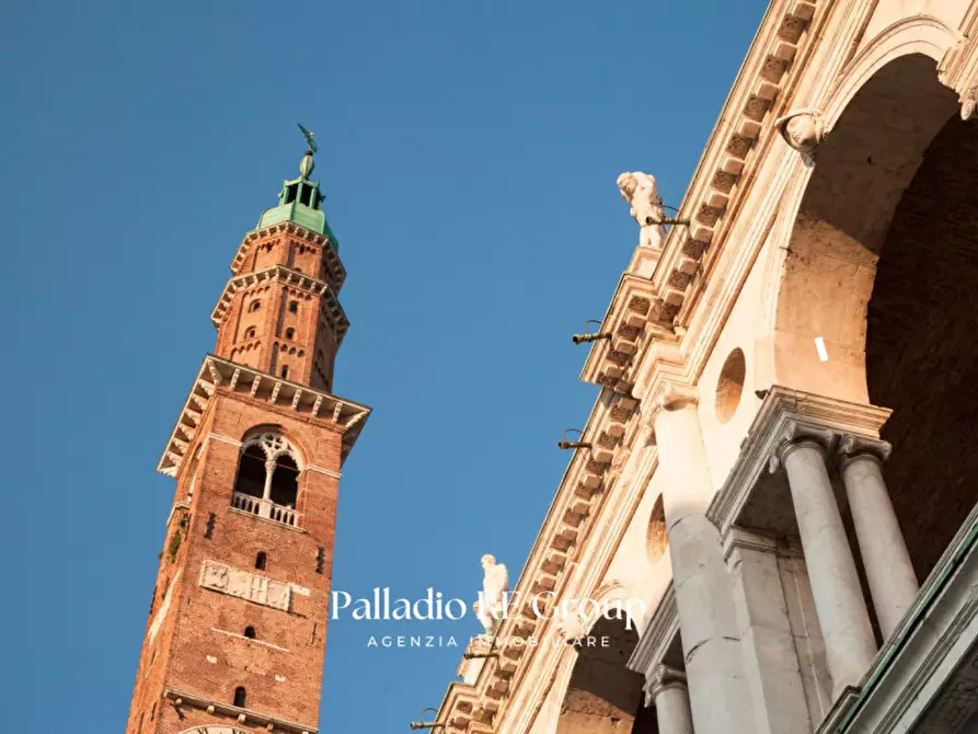 Immagine 33 di Attico in vendita  in Piazza dei Signori a Vicenza