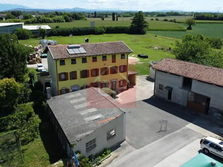 Immagine 3 di Casa indipendente in vendita  in Via Ugo Foscolo 12 a Campolongo Tapogliano