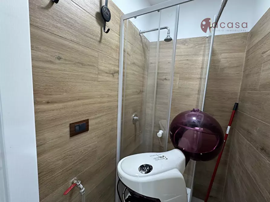 Immagine 8 di Negozio in affitto  in Piazza Guglielmo II a Monreale