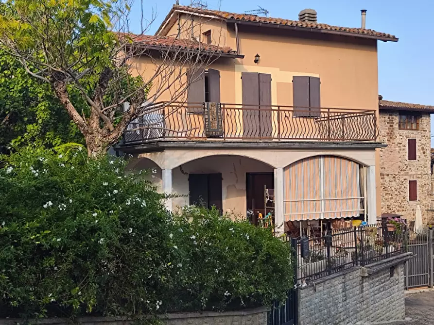 Immagine 50 di Villetta a schiera in vendita  in strada mataletto a Langhirano