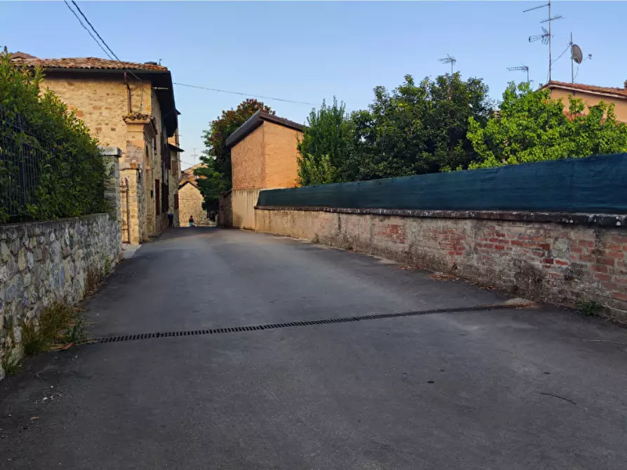 Immagine 57 di Villetta a schiera in vendita  in strada mataletto a Langhirano