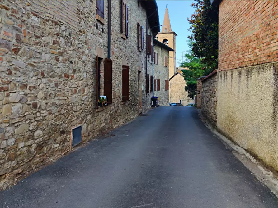 Immagine 59 di Villetta a schiera in vendita  in strada mataletto a Langhirano
