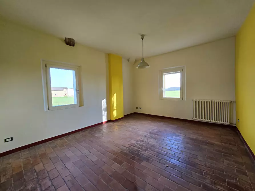 Immagine 9 di Casa bifamiliare in affitto  a Ravarino