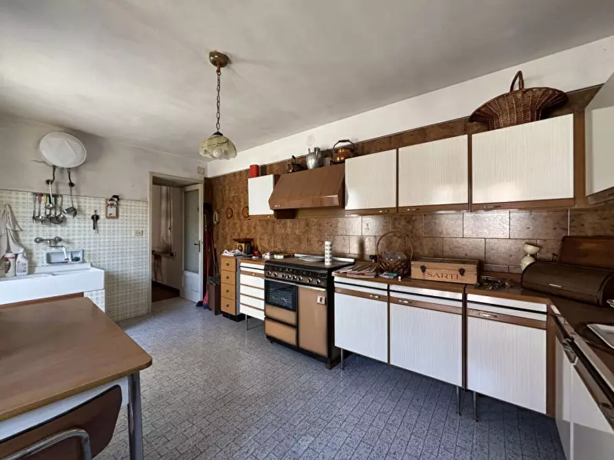 Immagine 17 di Palazzo in vendita  in Vicolo Chiozzi 2 a Casalmaggiore