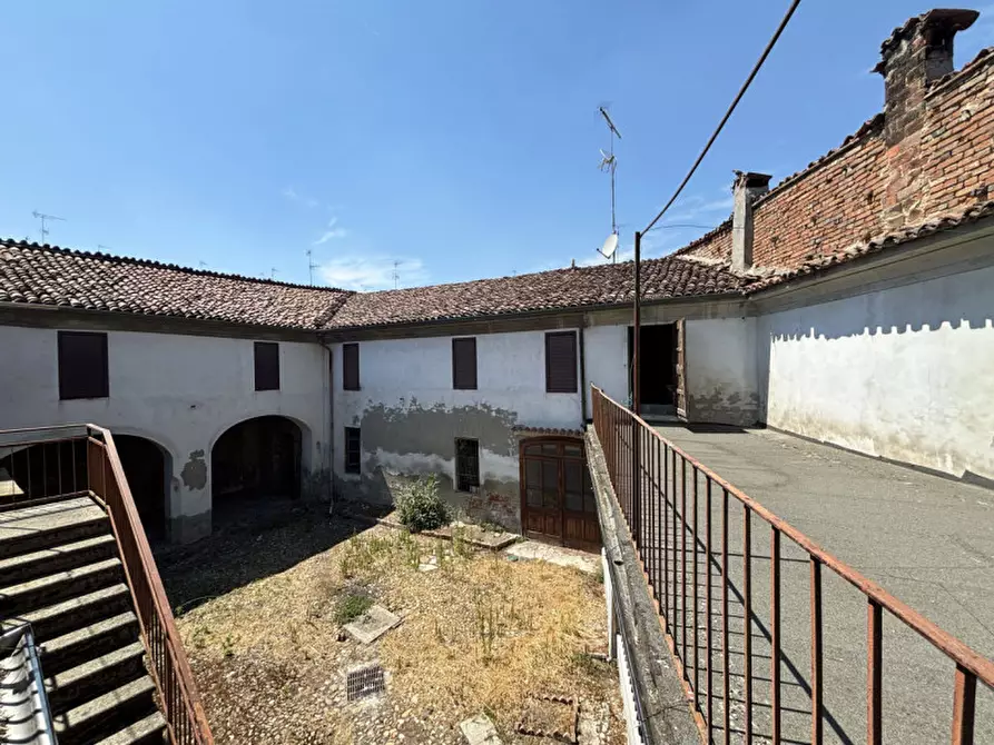Immagine 22 di Palazzo in vendita  in Vicolo Chiozzi 2 a Casalmaggiore