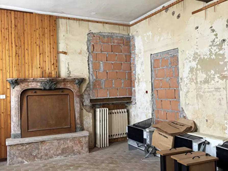 Immagine 23 di Palazzo in vendita  in Vicolo Chiozzi 2 a Casalmaggiore