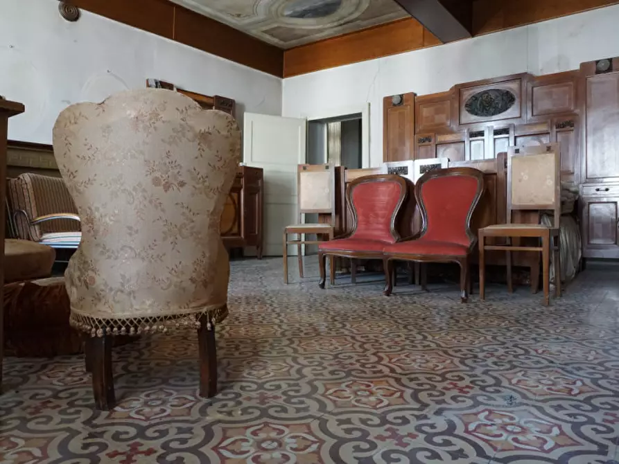 Immagine 36 di Palazzo in vendita  in Vicolo Chiozzi 2 a Casalmaggiore