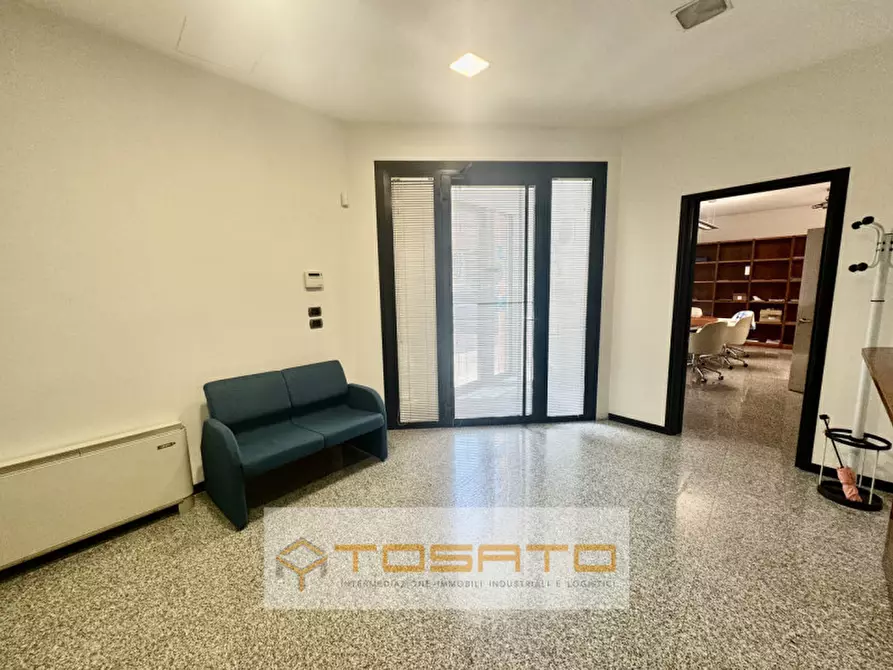 Immagine 8 di Ufficio in vendita  a Legnago