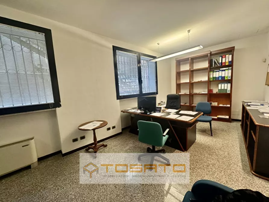 Immagine 12 di Ufficio in vendita  a Legnago
