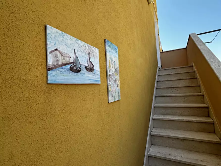 Immagine 5 di Appartamento in vendita  in Via Giuseppe Di Vittorio a Orosei