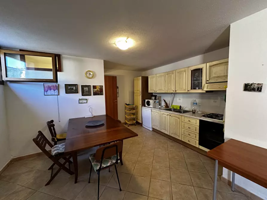 Immagine 8 di Appartamento in vendita  in Via Giuseppe Di Vittorio a Orosei