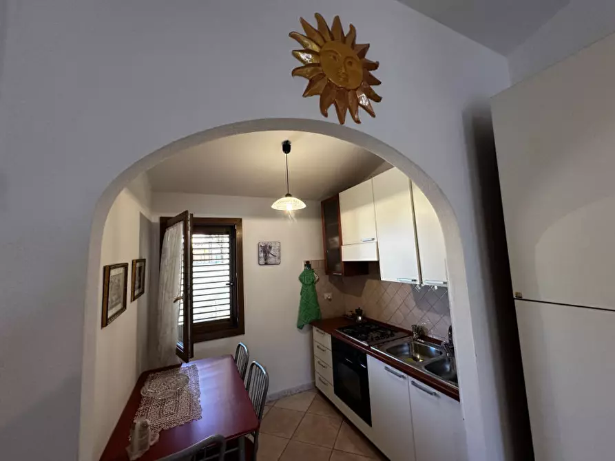 Immagine 15 di Appartamento in vendita  in Via Giuseppe Di Vittorio a Orosei