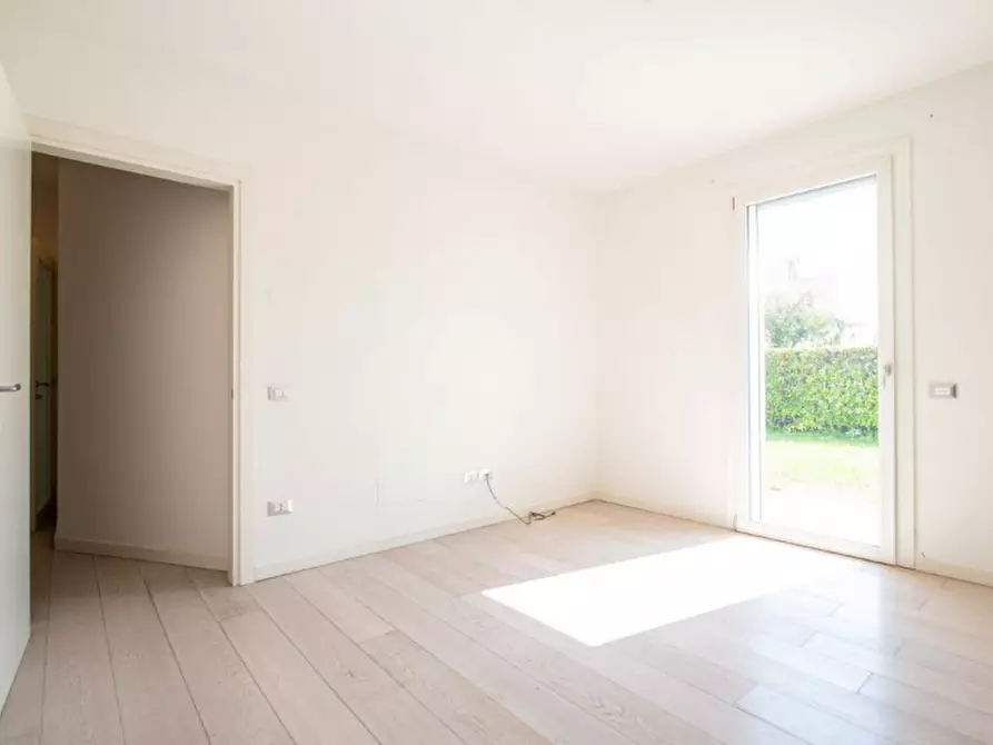 Immagine 12 di Appartamento in vendita  in Viale Brenta a Rubano