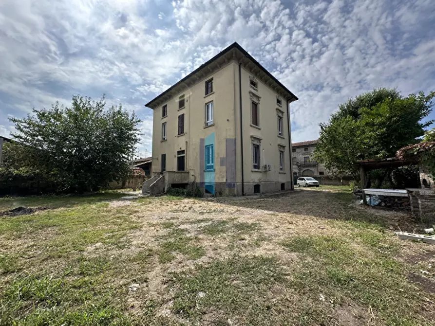 Immagine 25 di Villa in vendita  in via Roma a Remedello