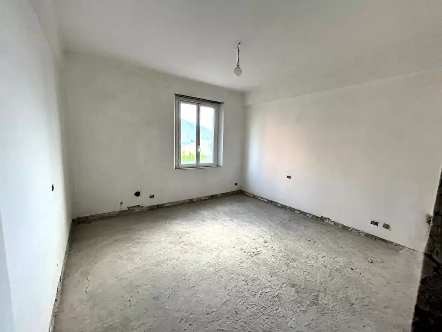 Immagine 5 di Appartamento in vendita  in Via Cavour a Recco