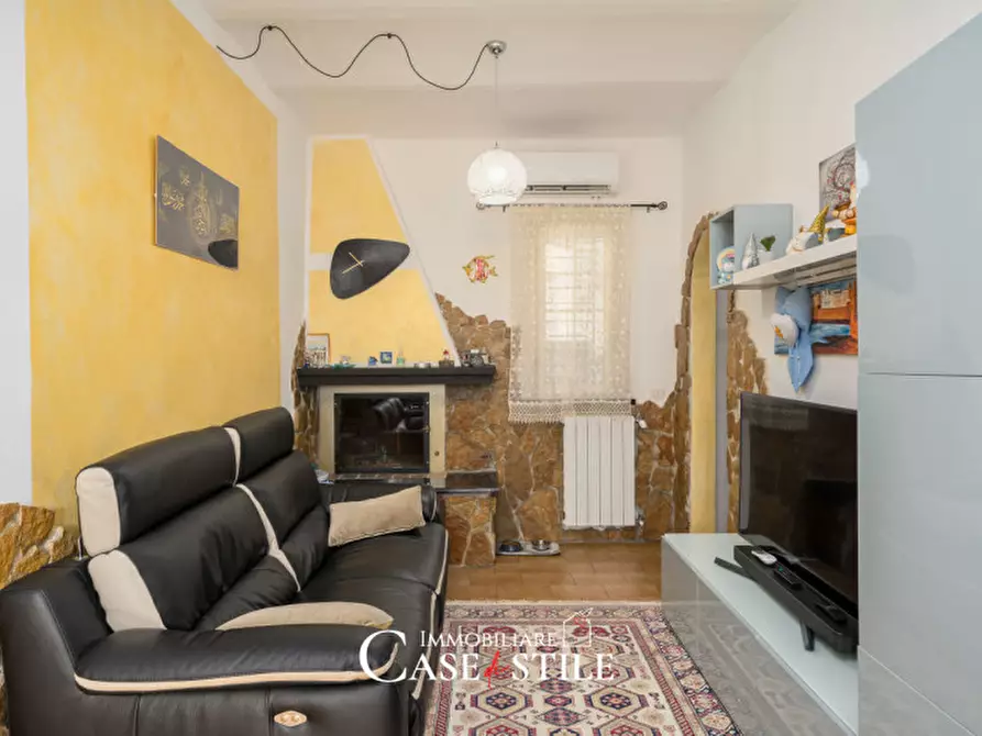 Immagine 8 di Appartamento in vendita  a Santo Stefano Di Magra