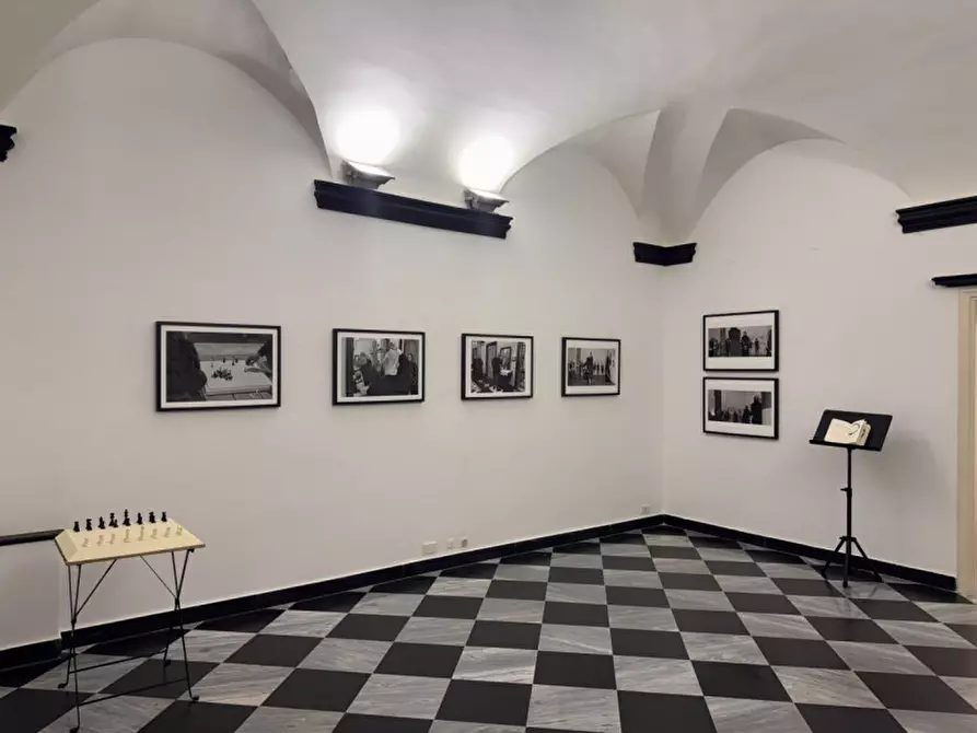 Immagine 11 di Magazzino in affitto  in vico invrea a Genova