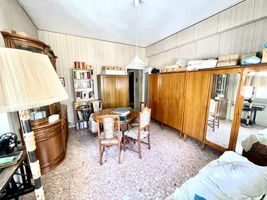 Immagine 4 di Appartamento in vendita  in via giacomo bresadola 54 a Roma