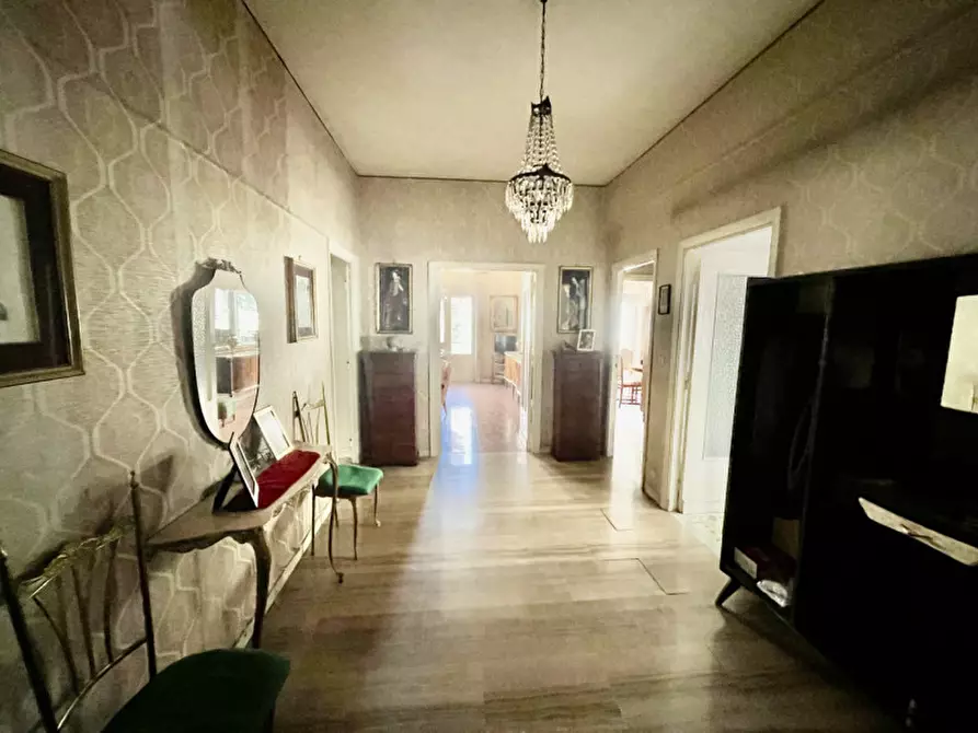 Immagine 7 di Appartamento in vendita  in via giacomo bresadola 54 a Roma