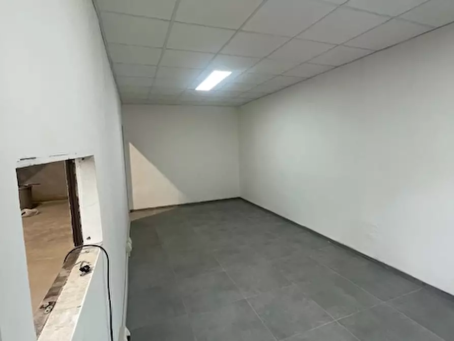 Immagine 11 di Capannone industriale in affitto  in Via Ancora a Sassuolo