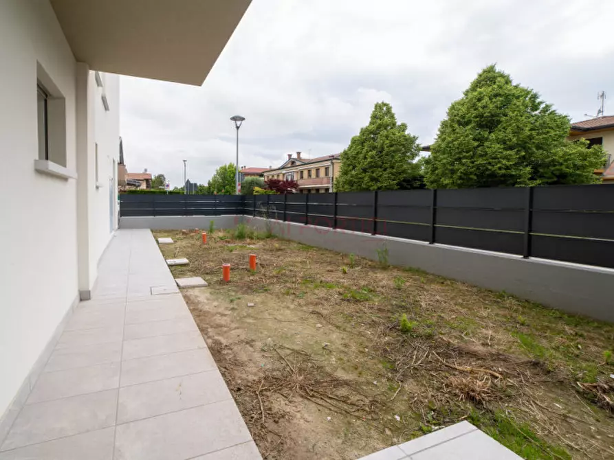 Immagine 7 di Appartamento in vendita  in Via Veneto a Camponogara