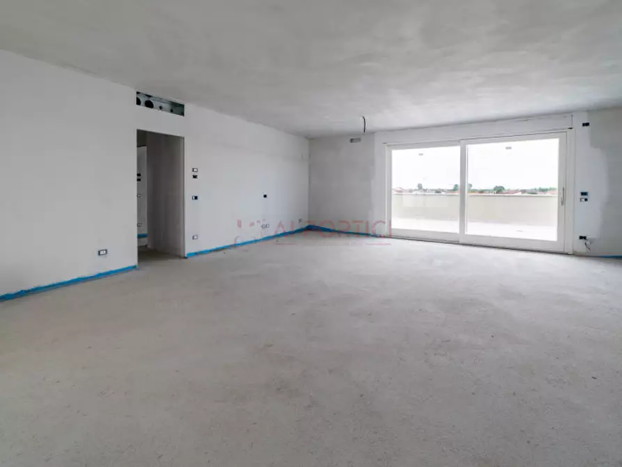 Immagine 4 di Attico in vendita  in Via Veneto a Camponogara