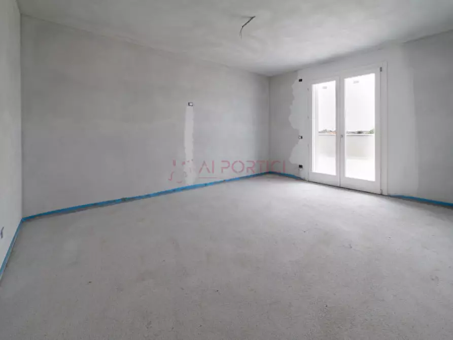 Immagine 11 di Attico in vendita  in Via Veneto a Camponogara