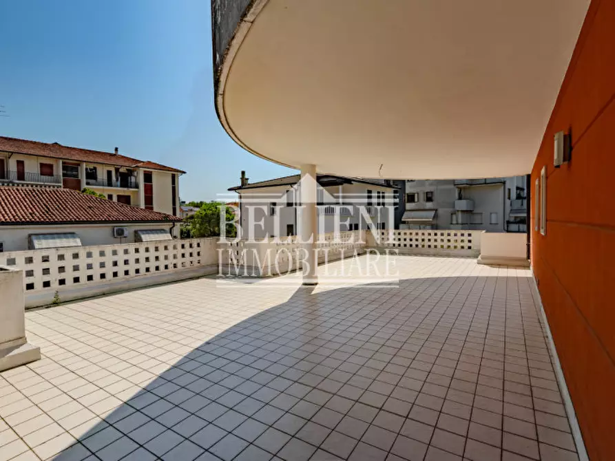 Immagine 13 di Appartamento in vendita  in Via Alessandro Massaria a Vicenza