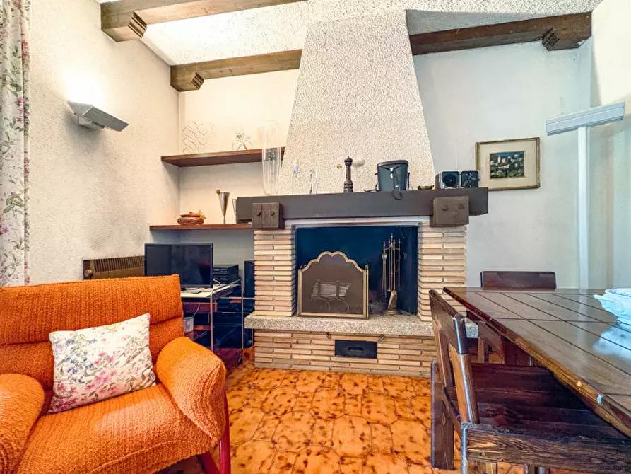 Immagine 6 di Villa in vendita  in Via del Borgna 8 a Gignese