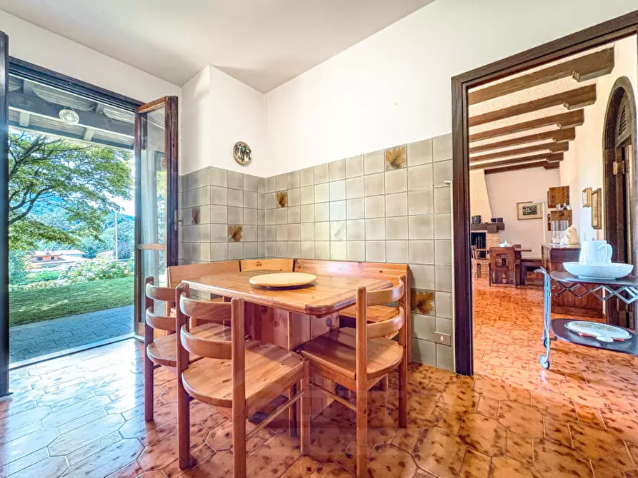 Immagine 12 di Villa in vendita  in Via del Borgna 8 a Gignese