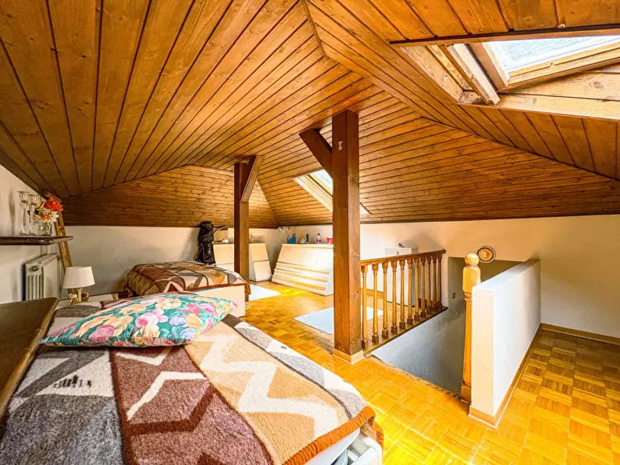 Immagine 17 di Villa in vendita  in Via del Borgna 8 a Gignese