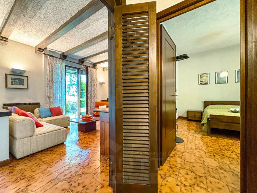 Immagine 21 di Villa in vendita  in Via del Borgna 8 a Gignese