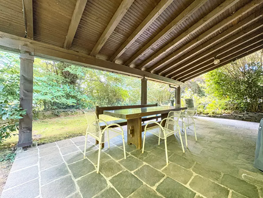 Immagine 28 di Villa in vendita  in Via del Borgna 8 a Gignese