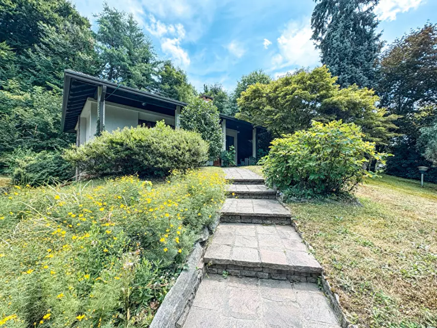 Immagine 31 di Villa in vendita  in Via del Borgna 8 a Gignese