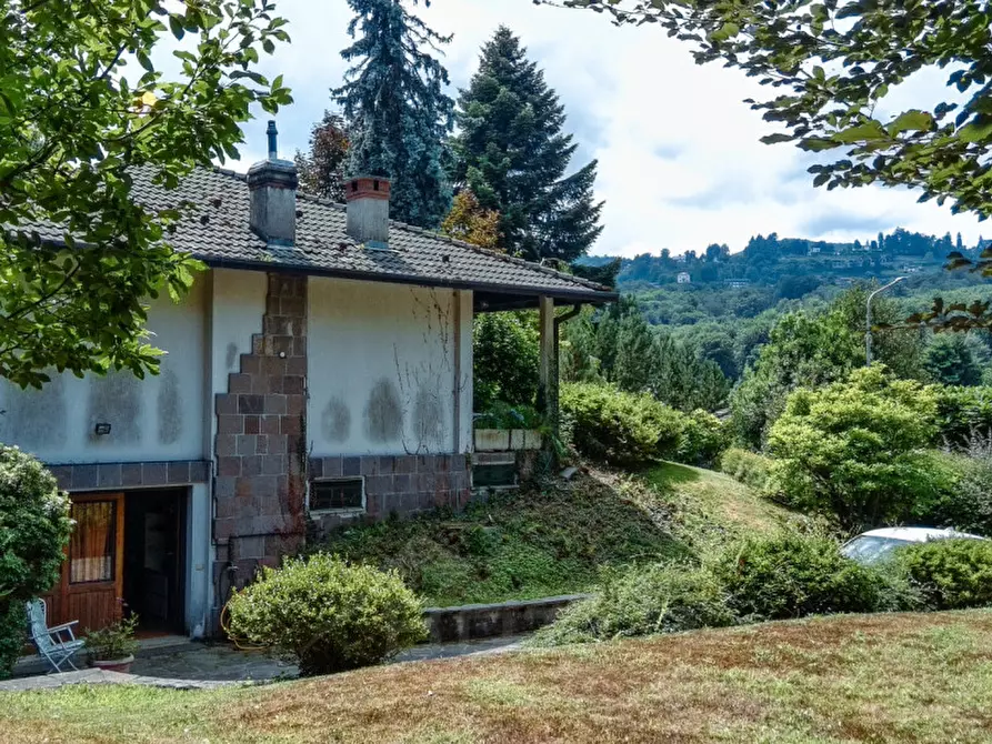Immagine 43 di Villa in vendita  in Via del Borgna 8 a Gignese