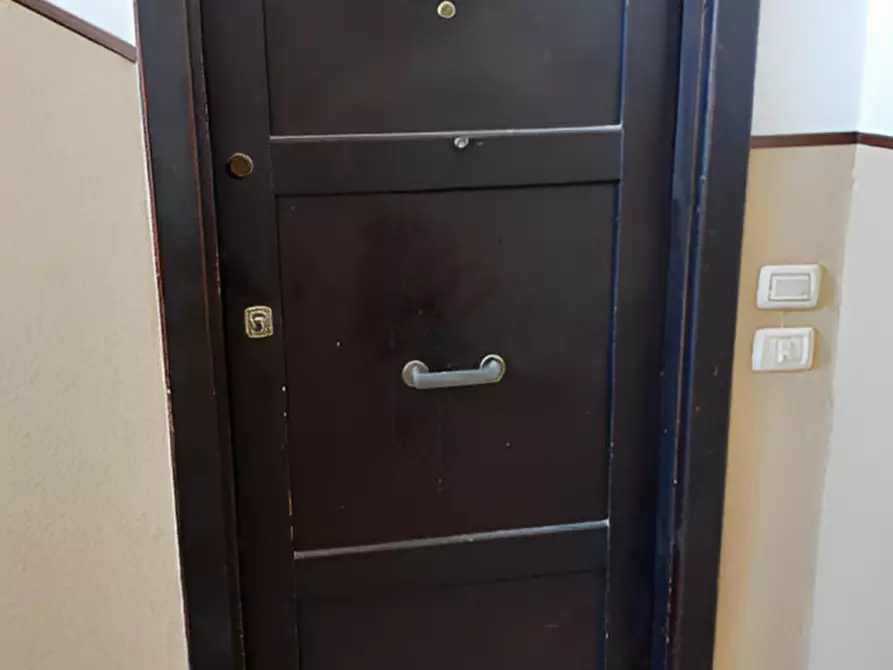 Immagine 5 di Appartamento in vendita  in Via Clitunno, 22 a Foligno