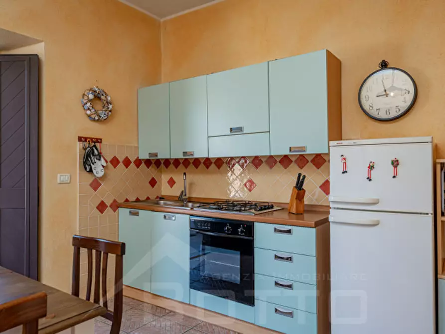 Immagine 10 di Appartamento in vendita  a San Teodoro