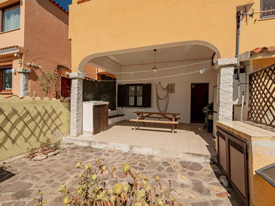 Immagine 24 di Appartamento in vendita  a San Teodoro