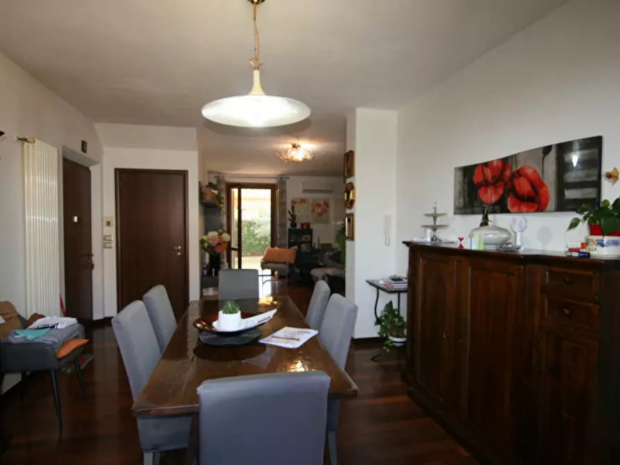 Immagine 3 di Villetta a schiera in vendita  a Sinalunga