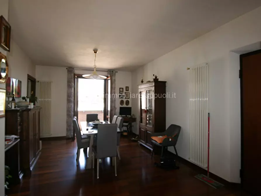 Immagine 5 di Villetta a schiera in vendita  a Sinalunga