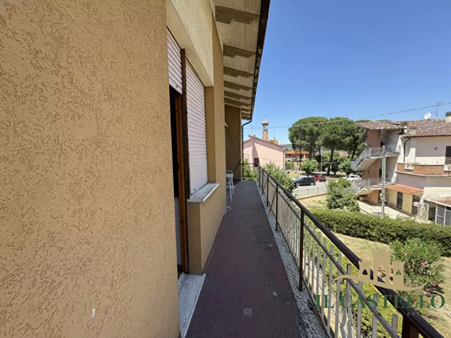 Immagine 11 di Appartamento in vendita  in Via Dante Lombroni a Città Della Pieve