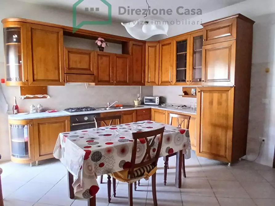 Immagine 3 di Appartamento in vendita  in Via Macedonia melloni a Napoli