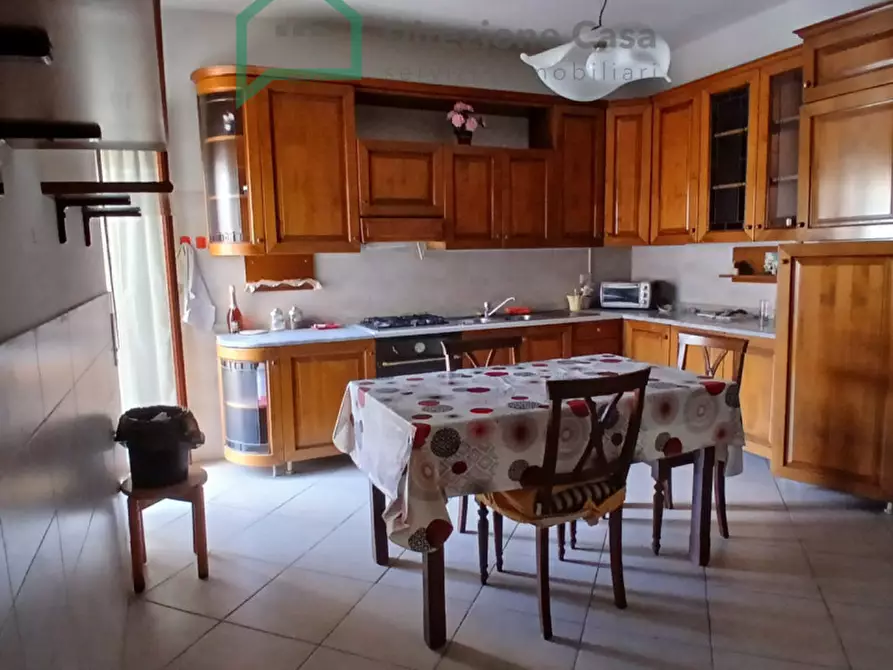 Immagine 4 di Appartamento in vendita  in Via Macedonia melloni a Napoli